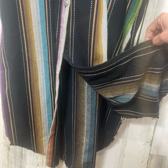 L & B Lucky & Blessed Serape Button Up size M Lace Up Western Rodeo - Picture 10 of 13